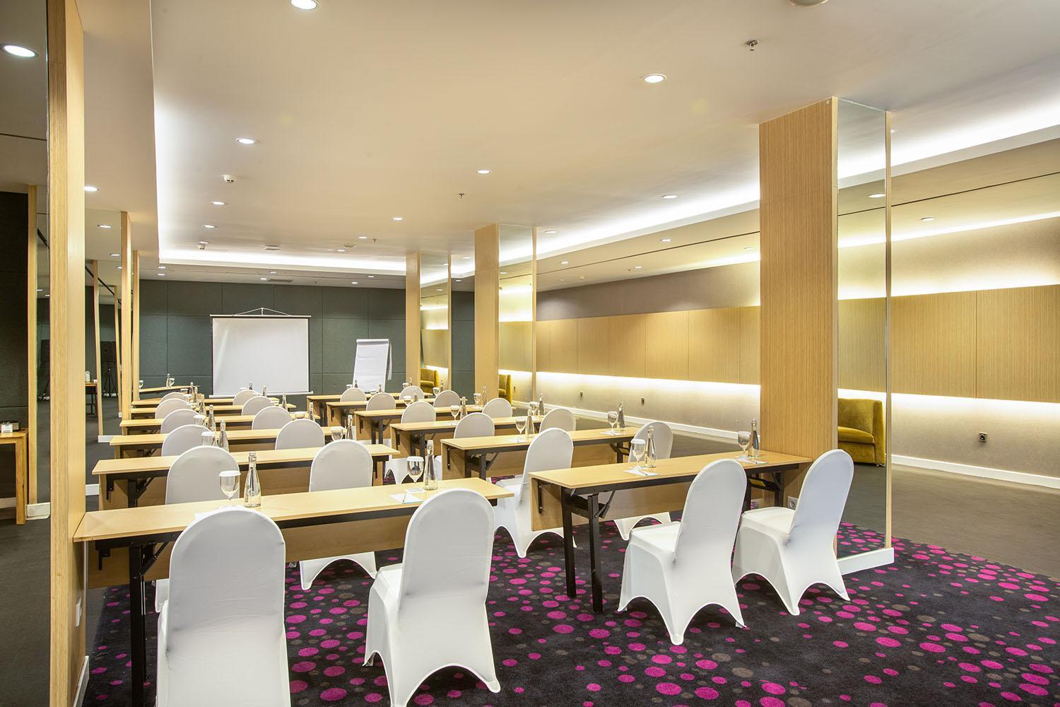 The 1O1 Jakarta Sedayu Darmawangsa Ngoại thất bức ảnh